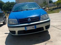 Usata Fiat Punto 69 CV (50 kW) 2004 Blu Utilitaria