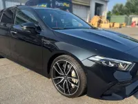 Begagnad Mercedes A35 AMG AMG Line Premium Plus 306 HK (225 kW) 2023 Svart Sedan
