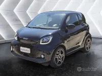 Usata Smart ForTwo Electric Drive Pulse 41 kW (56 CV) 2023 Nero Berlina