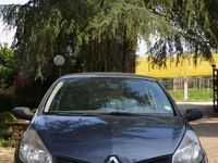 Usata Renault Clio II Luxe 75 CV (55 kW) 2007 Blu Berlina