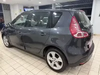 Usata Renault Scenic E-Tech 110 CV (80 kW) 2011 Grigio Monovolume