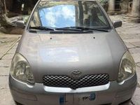 Usata Toyota Yaris 65 CV (47 kW) 2004 Utilitaria