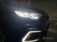 Usata Renault Captur 131 CV (96 kW) 2019 Verde SUV