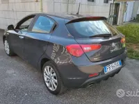Usata Alfa Romeo Giulietta 120 CV (88 kW) 2018 Grigio Utilitaria