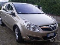 Usata Opel Corsa 90 CV (66 kW) 2007 Berlina