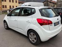 Usata Kia Venga 89 CV (65 kW) 2013 Bianco Utilitaria