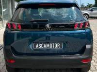 Usata Peugeot 5008 Allure 131 CV (96 kW) 2021 Blu/azzurro SUV