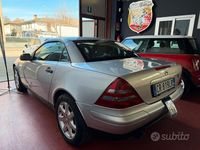 Usata Mercedes SLK200 137 CV (100 kW) 2004 Grigio Cabrio