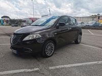 Usata Lancia Ypsilon 69 CV (50 kW) 2013 Marrone Utilitaria