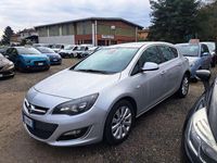 Usata Opel Astra Cosmo 131 CV (96 kW) 2014 Argento Berlina