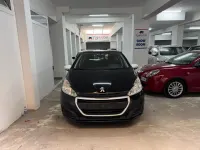 Usata Peugeot 208 Active 68 CV (50 kW) 2019 Nero Utilitaria