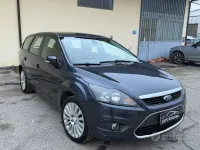 Occasion Ford Focus Titanium 110 ch (80 kW) 2009 Gris Break