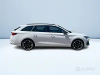 Usata Cupra Leon 150 CV (110 kW) 2024 Bianco Station wagon