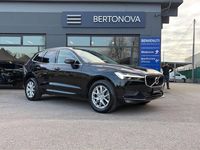 Usata Volvo XC60 Momentum 197 CV (144 kW) 2021 Nero SUV
