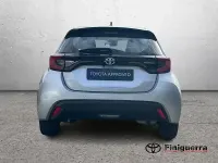 Usata Toyota Yaris Hybrid Trend 116 CV (85 kW) 2022 Grigio Berlina