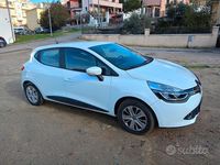 Usata Renault Clio IV Life 75 CV (55 kW) 2016 Bianco Berlina