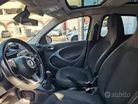 Usata Smart ForFour Passion 71 CV (52 kW) 2016 Nero Utilitaria