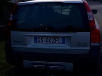 Usata Volvo XC70 163 CV (119 kW) 2004 Grigio Station wagon