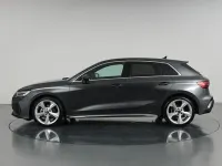 Usata Audi A3 S-Line 150 CV (110 kW) 2024 Grigio daytona perlato Berlina
