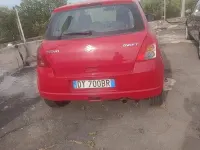 Usata Suzuki Swift 75 CV (55 kW) 2009 Rosso Utilitaria