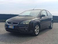 Usata Ford Focus 110 CV (80 kW) 2005 Nero Berlina