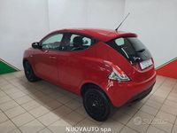 Usata Lancia Ypsilon 85 CV (62 kW) 2014 Rosso Utilitaria
