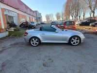 Usata Mercedes SLK200 163 CV (119 kW) 2007 Argento Cabrio