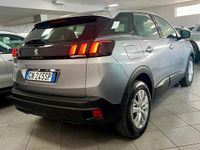 Usata Peugeot 3008 Active 131 CV (96 kW) 2023 Grigio SUV