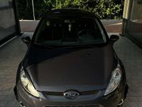 Usata Ford Fiesta Titanium 71 CV (52 kW) 2011 Berlina