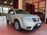 Usata Fiat Freemont 140 CV (102 kW) 2013 Grigio SUV