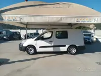 Käytetty Peugeot Partner 99 HP (72 kW) 2018 Valkoinen Tila-auto