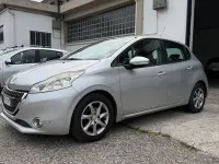 Usata Peugeot 208 Allure 95 CV (69 kW) 2013 Grigio Utilitaria