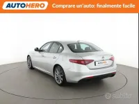 Usata Alfa Romeo Giulia 190 CV (139 kW) 2021 Grigio Berlina