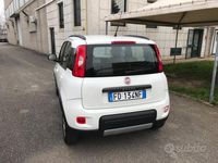 Usata Fiat Panda 4x4 S 86 CV (63 kW) 2016 Bianco Utilitaria