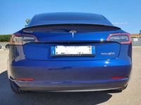 usata Tesla Model 3 performance