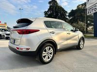Usata Kia Sportage 141 CV (103 kW) 2018 Argento SUV