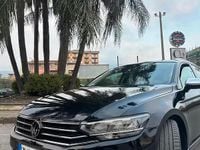 Usata VW Passat 150 CV (110 kW) 2022 Nero Station wagon