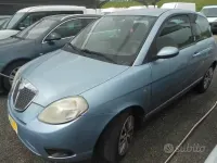 Usata Lancia Ypsilon 90 CV (66 kW) 2006 Grigio Utilitaria