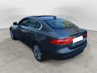 Usata Jaguar XE R-Sport 180 CV (132 kW) 2018 Grigio scuro metallizzato Berlina
