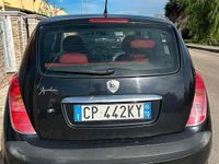 Usata Lancia Ypsilon 80 CV (58 kW) 2004 Nero Utilitaria