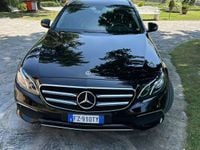 Usata Mercedes E300 Premium Plus 194 CV (142 kW) 2019 Nero Station wagon