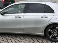 Usata Mercedes A180 116 CV (85 kW) 2020 Argento Berlina