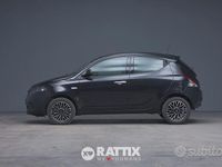Usata Lancia Ypsilon 69 CV (50 kW) 2024 Nero vulcano Utilitaria