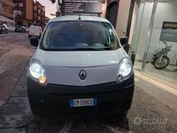 Usata Renault Kangoo 89 CV (65 kW) 2012 Bianco Monovolume