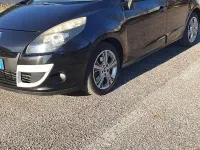 Usata Renault Scenic E-Tech 110 CV (80 kW) 2010 Nero Monovolume