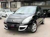 Käytetty Renault Scenic E-Tech Dynamique 110 HP (80 kW) 2012 Musta Tila-auto