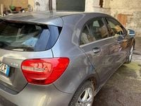 Usata Mercedes A180 109 CV (80 kW) 2013 Grigio Berlina