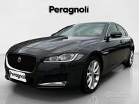Usata Jaguar XF Prestige 180 CV (132 kW) 2017 Antracite Berlina