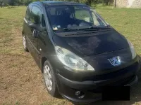 Usata Peugeot 1007 73 CV (53 kW) 2007 Nero Monovolume