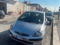 Usata Honda Jazz 78 CV (57 kW) 2003 Grigio Utilitaria